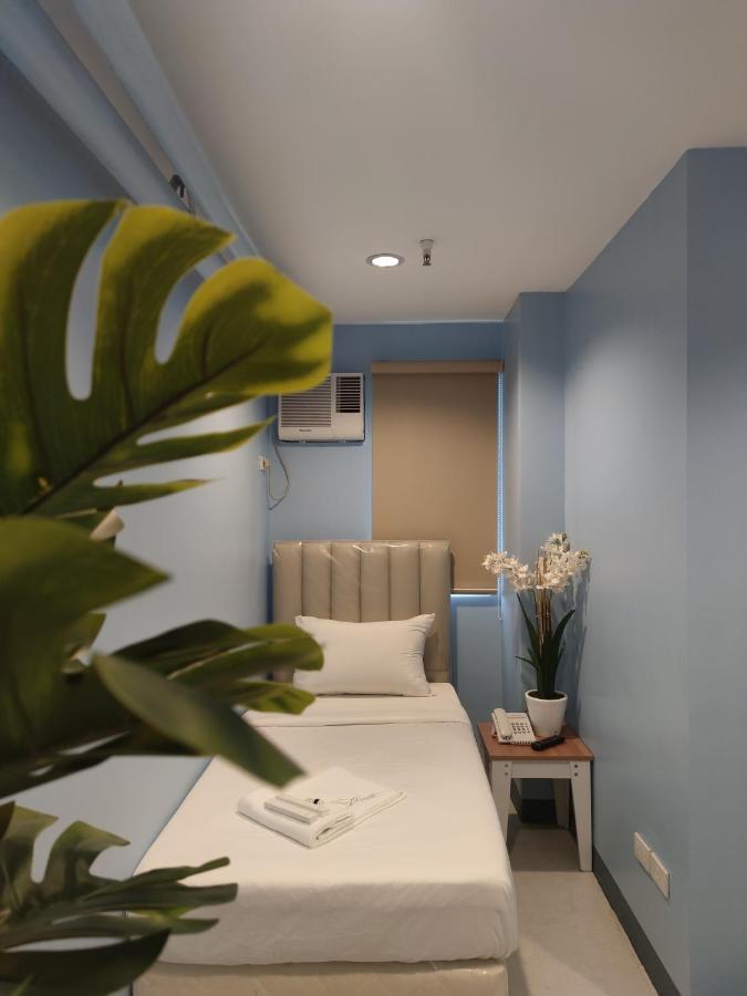 Glory Hotel Cubao Quezon City Zewnętrze zdjęcie